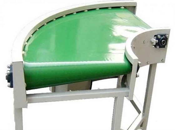 轉(zhuǎn)彎?rùn)C(jī)輸送帶 