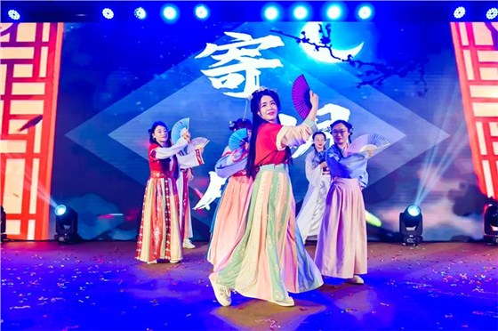 年會名場面-17 年會名場面-17