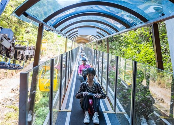 暑期經濟-6 暑期經濟-6