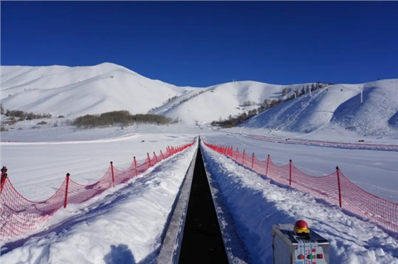 滑雪場魔毯輸送帶0923-6