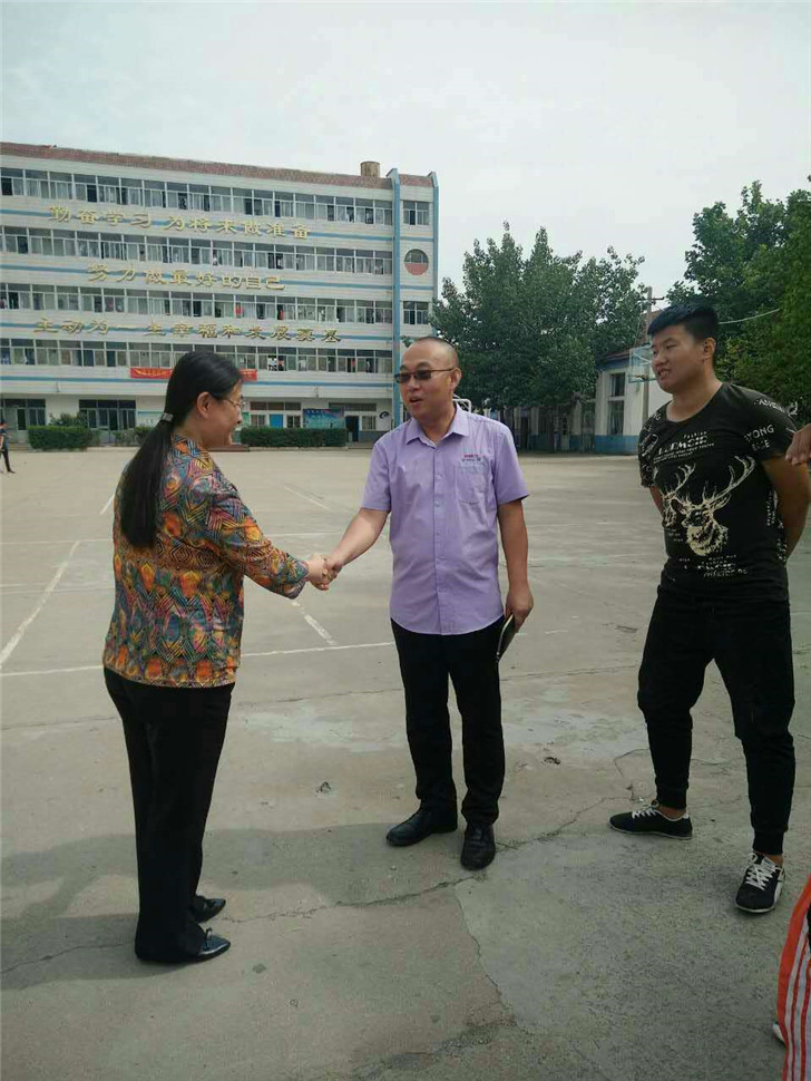 濟南安耐公司與 濟南技師學院合作實習同步帶輪車間 (1) 濟南安耐公司與 濟南技師學院合作實習同步帶輪車間 (1)