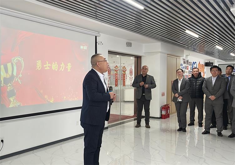 2月銷售啟動大會-8 2月銷售啟動大會-8