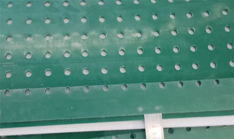 噴砂機(jī)輸送帶0625-2