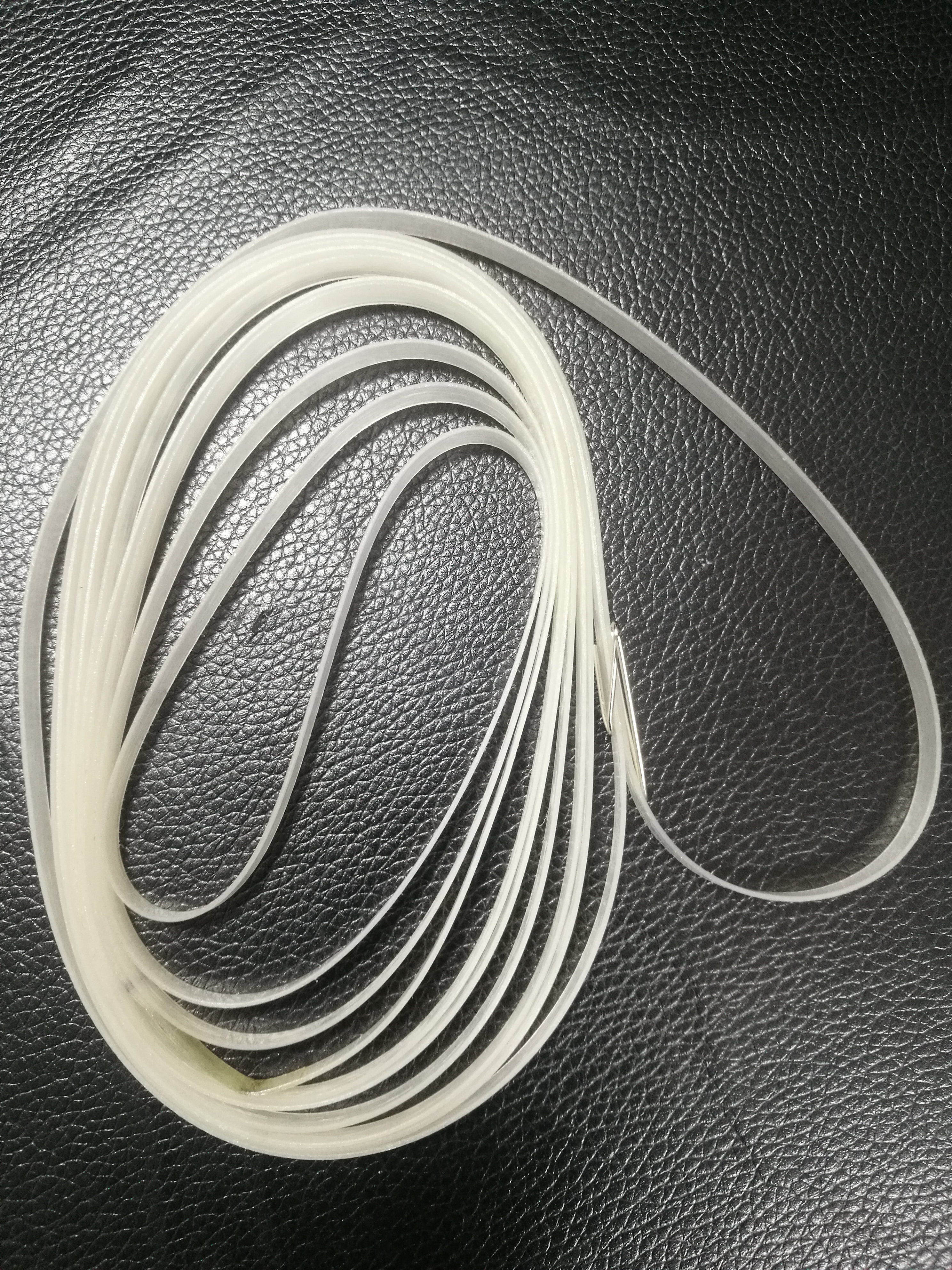 11 電子芯片傳送帶